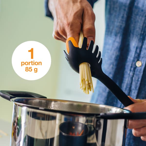 FISKARS FUNCTIONAL FORM Spaghetti Serveringsske