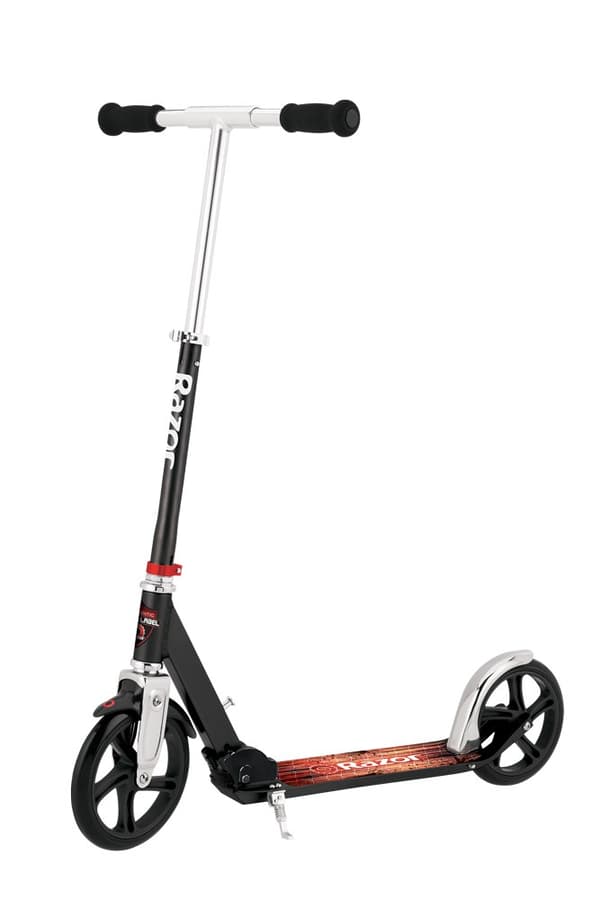 RAZOR SKOOTTERI A5 LUX MUSTA