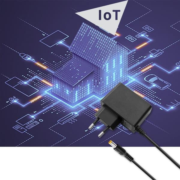 Qoltec nätadapter 9W | 9V | 1A | 5,5*2,5