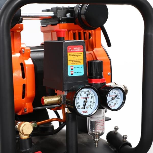 Oljefri kompressor 50L 2000W | Kraft&Dele