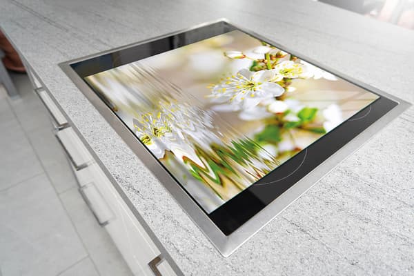 GLAS SKÄRBRÄDA 52x40 PLOMMON