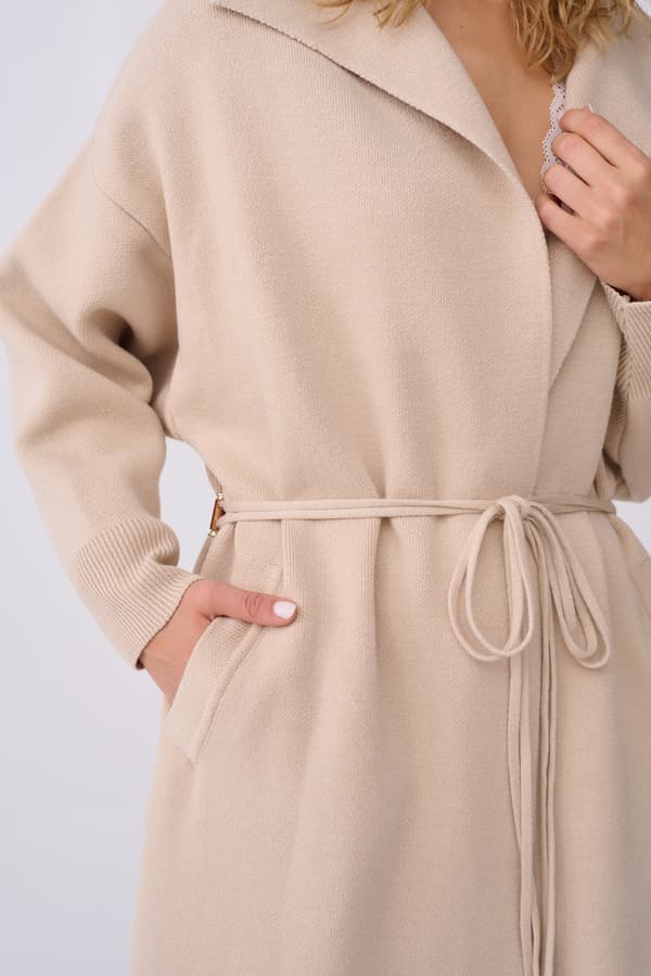 Huggo Lys Beige Plus Size Damefrakke