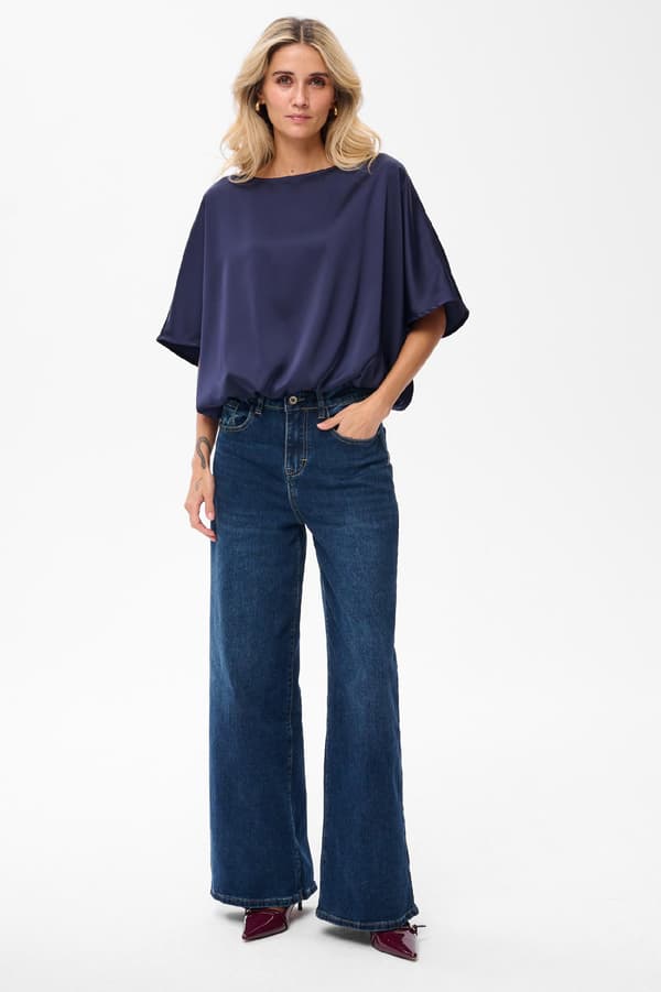 Damebluse i marineblå 36/38