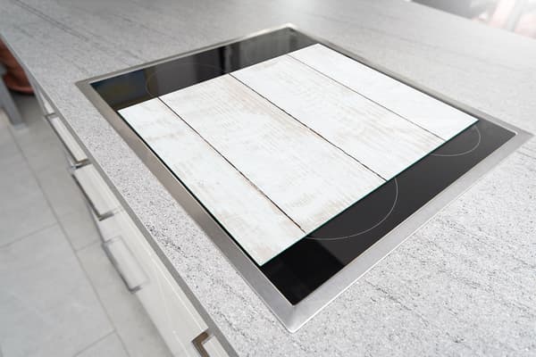 SKÄRBRÄDA I GLAS 45x52 TRÄ