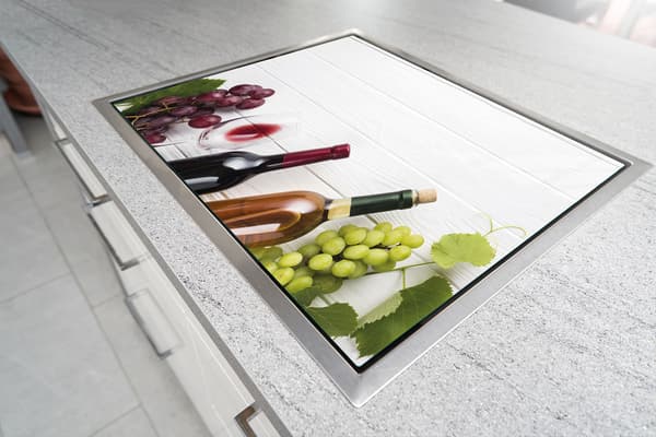 SKÄRBRÄDA I GLAS 52x30 VIN