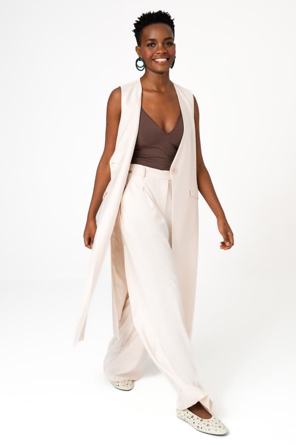 Eni 2 lysbeige damevest 42