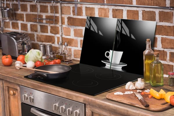 GLASBESKYTTELSESPLADE TIL KOMFUR 85x52 KAFFE