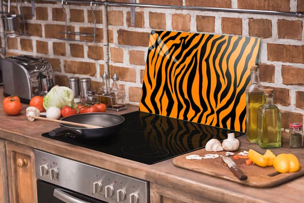 GLAS SKÄRBRÄDA 52x30 TIGER