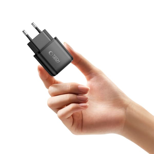NCA20 USB-A USB-C PD QC 20W Vægoplader - Sort