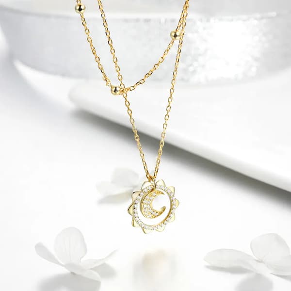 Collar de cadena de luna dorada de plata S925