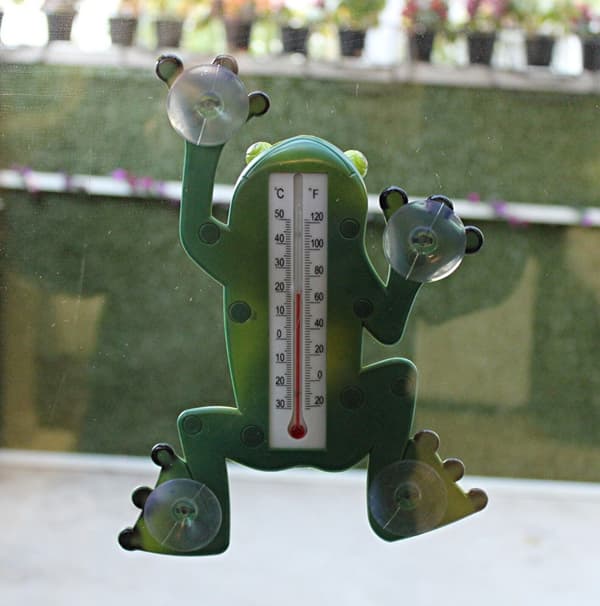 MAK5762 UTOMHUSFÖNSTERTERMOMETER MED SUGKOPPAR