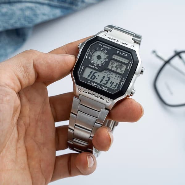 CASIO AE-1200WHD-1A (zd159a) HERRKLOCKA + ASK