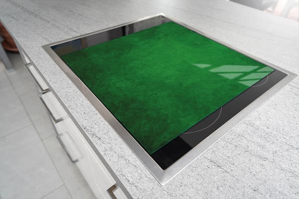 SKÄRBRÄDA I GLAS 52x40 GRÖN