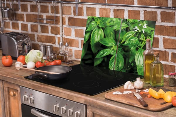 GLASBESKYTTELSESPLADE TIL KOMFUR 75x52 BASIL