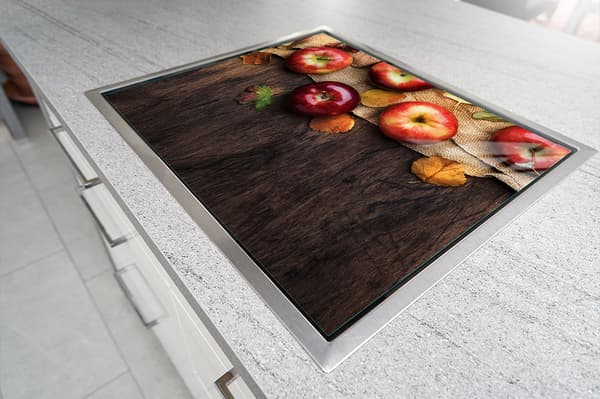 GLASSKYDDSPLÅT FÖR SPIS 70x52 ÄPPLEN