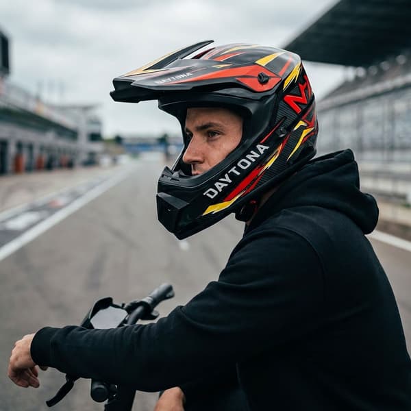 Motus Daytona Performance Sort Integralhjelm - Størrelse L