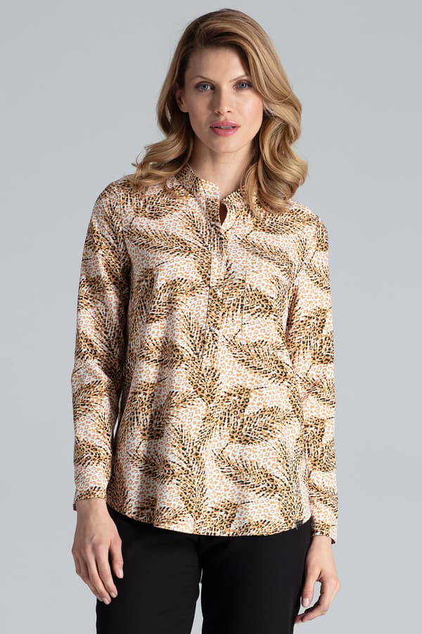 Elegant blus med djurtryckt krage storlek S