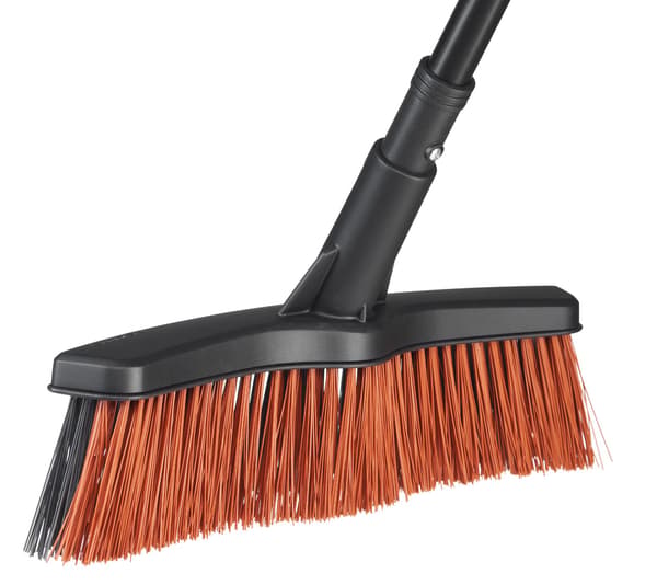 FISKARS SOLID Universal havekost til terrasse M