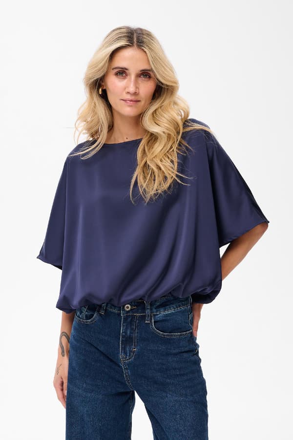 Damebluse i marineblå 36/38