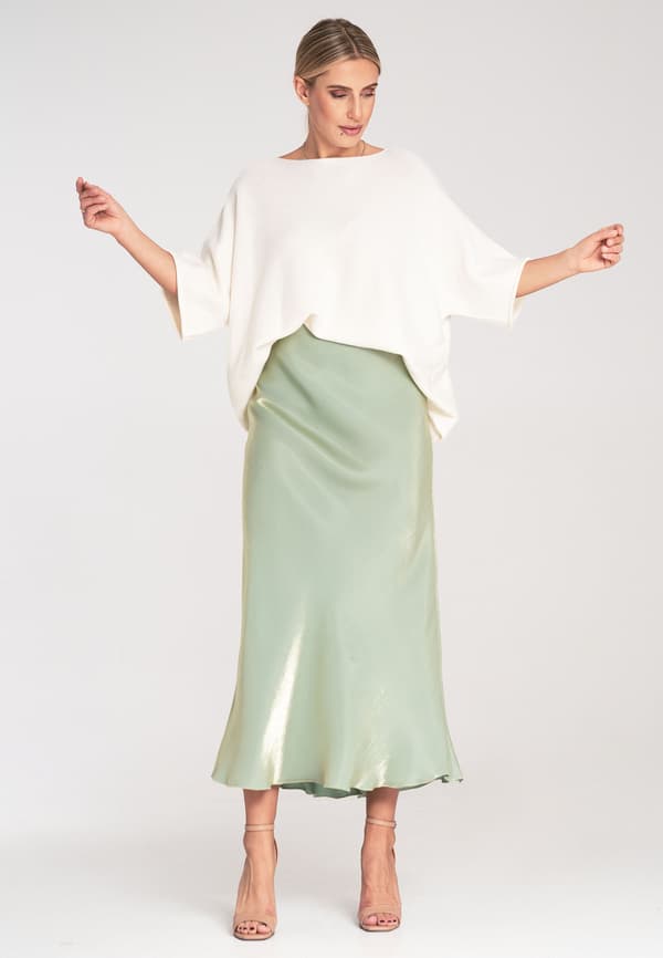 Flaggermusbluse - løs dametröja - ecru - størrelse Universal M1102