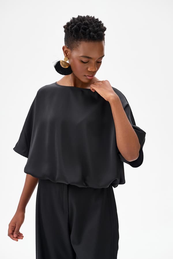 Damebluse i kongelig sort, 36/38