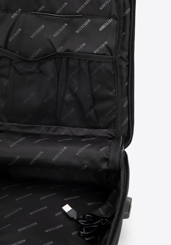 Wittchen multifunktionel flyvemaskinerygsæk med USB-port til mænd, sort polyester