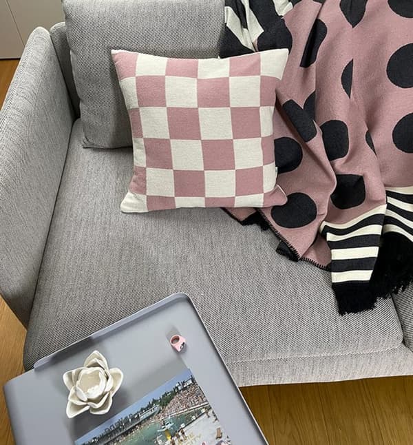 Pude Chess Pink