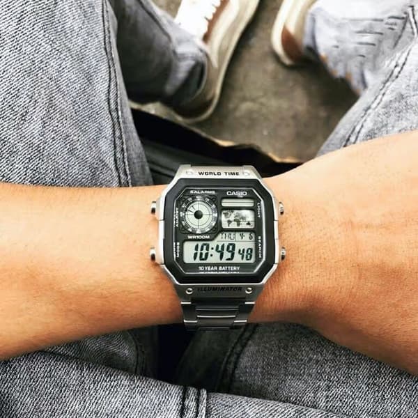 CASIO AE-1200WHD-1A (zd159a) HERRKLOCKA + ASK