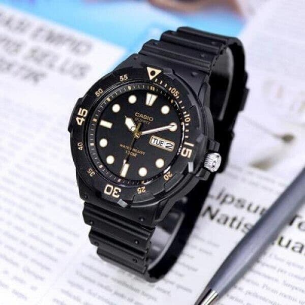 Casio Collection miesten kello MRW-200H-1E + BOX