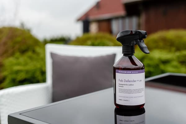 COMODO ulkokalusteiden kyllästysaine 300 ml