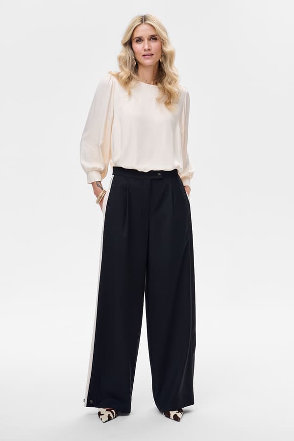 Damebluse Flora Creamy 46