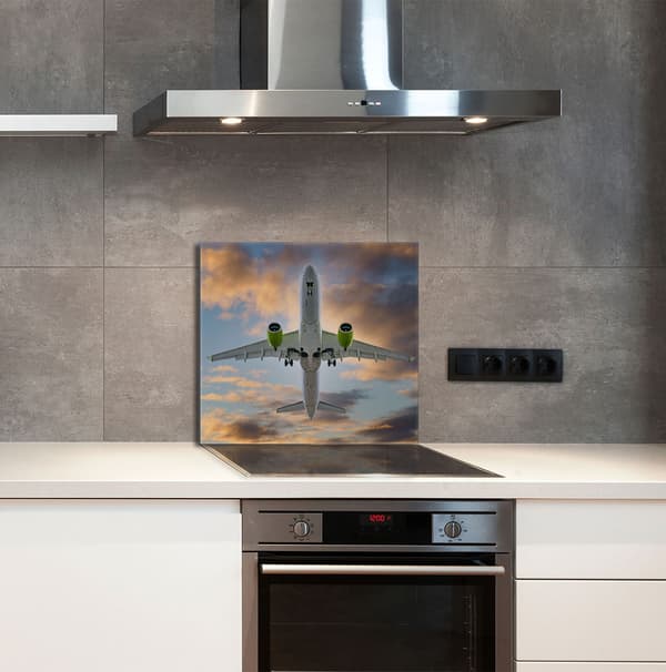KEITTIÖN LASIPANEELI 65x60 HAAKA