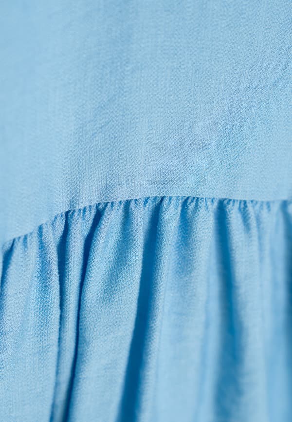 Bluse med flæser - Damebluse - Blå bluse M1211 størrelse S/M