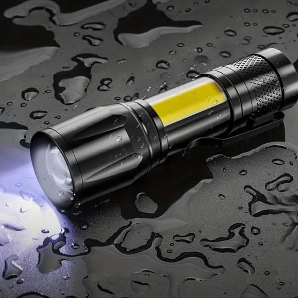 Ladattava LED-taskulamppu + kotelo