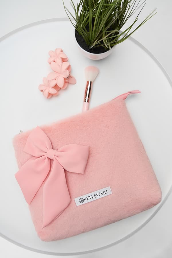 BKP-FR-01 ROSA FLUMMIG dampäls-necessär