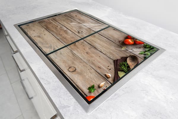 GLASSKYDDSPLÅT FÖR SPIS 85x52 TRÄ