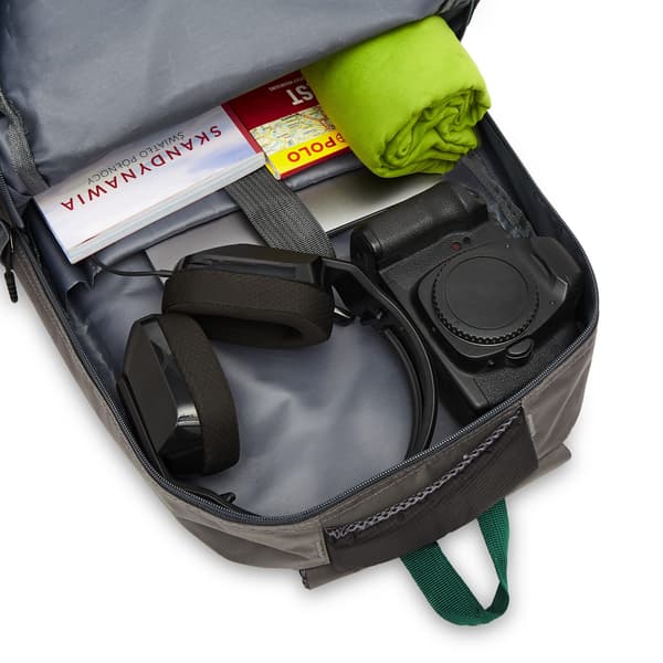 NC1736 BLACK RANGE 45L NILS CAMPING REJSERYGSÆK
