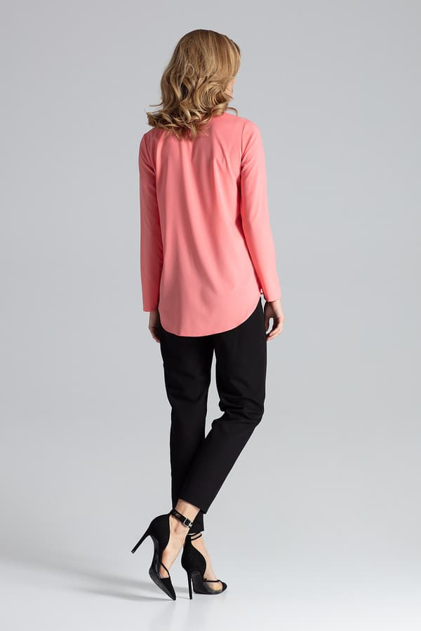 Elegant bluse med koralkrave M663 størrelse M
