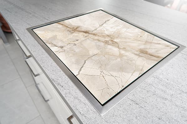 GLASSKYDDSPLÅT FÖR SPIS 70x52 MARMOR