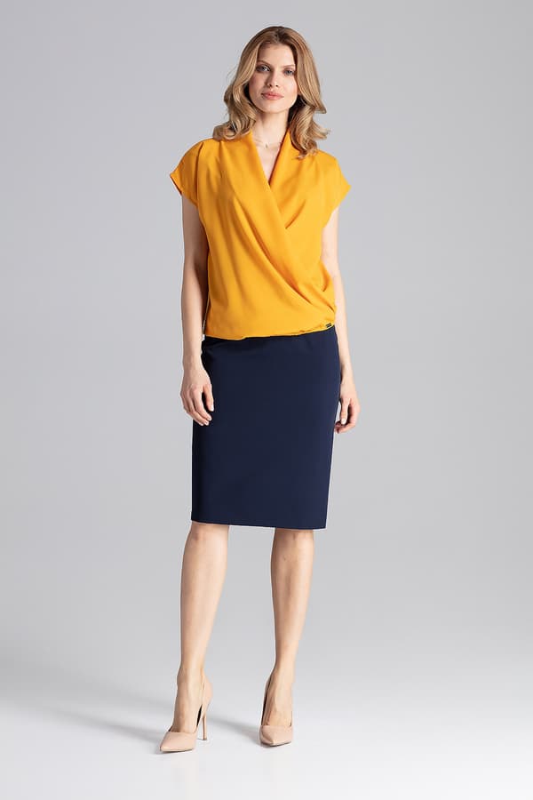 Elegant V-ringad blus - senapsgrå kortärmad blus M652 storlek S