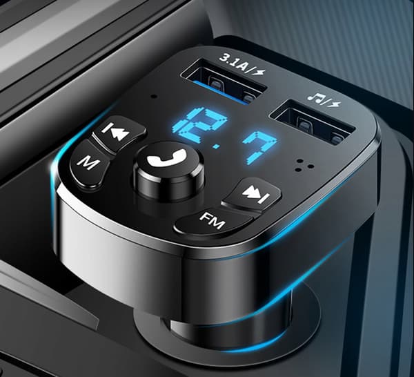 FM-SENDER BLUETOOTH USB-OPLADER 3.1A QC 3.0 Koanni