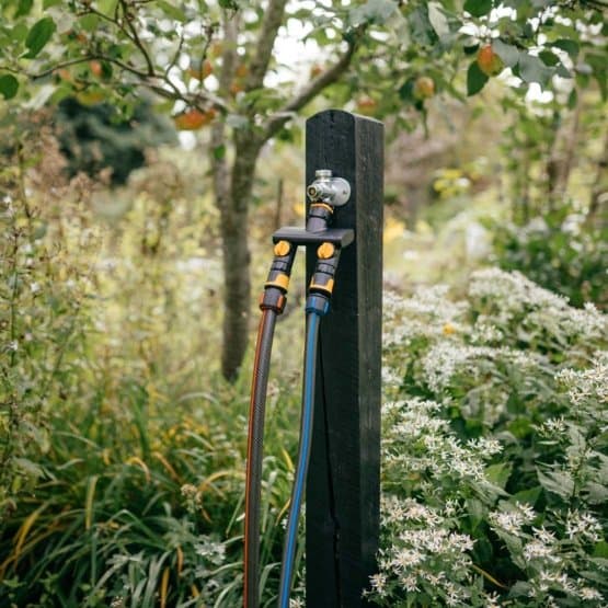 Fiskars Comfort dobbelt kranforbindelse slangadapter til kran 21-33mm