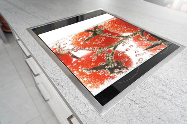 GLAS SKÆREBRÆT 52x40 TOMAT