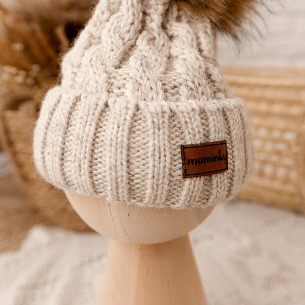 Barnmössa i alpackaull med pompom | Beige