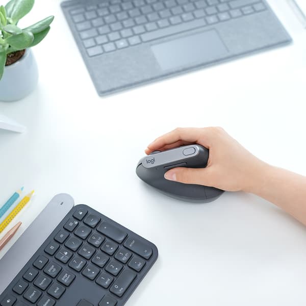 Logitech MX Vertikal Trådlös Optisk Mus Svart
