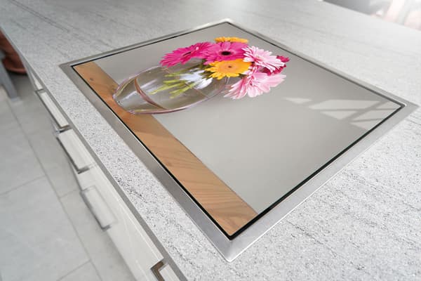 GLAS SKÆREBRÆT 52x30 BLOMSTER