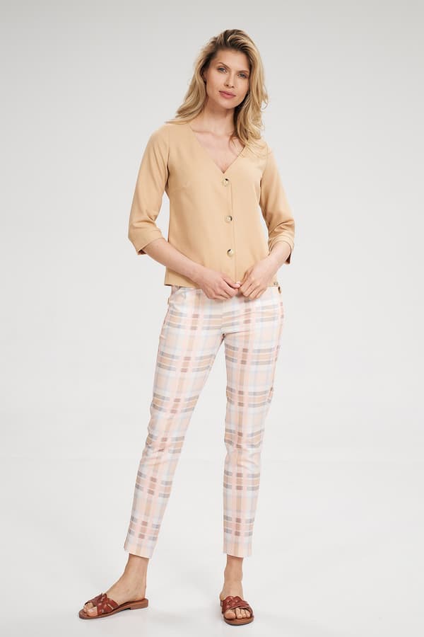 Damblus med V-ringning - beige blus med knapper størrelse L