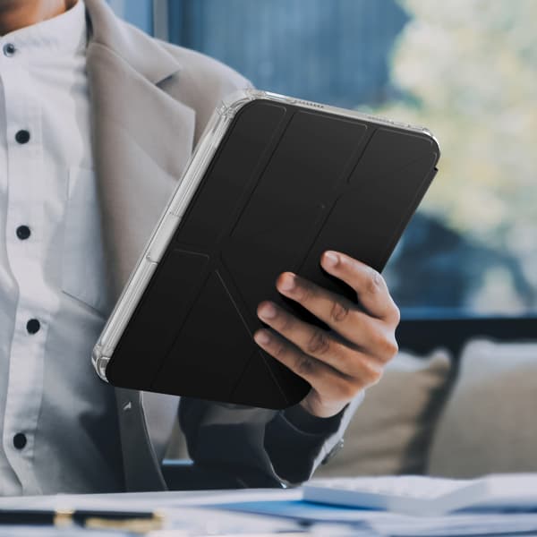 Beskyttende etui til iPad Air M3 13'' - sort