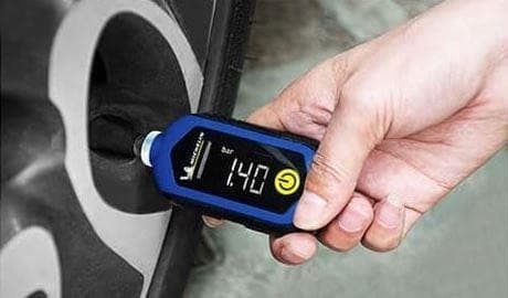 Michelin digital dæktrykmåler med LCD-display 2-i-1