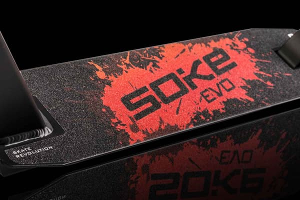 SOKE EVO röd sparkcykel